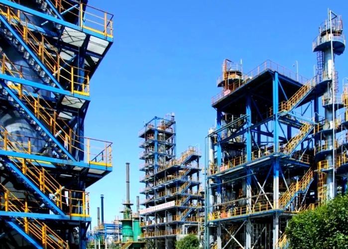 Waste oil regeneration plant