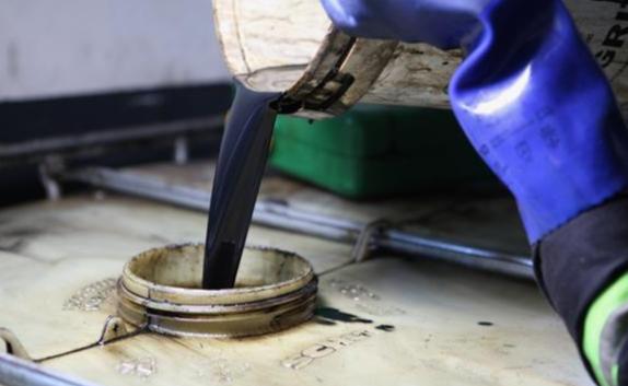 Waste Lubricating Oil