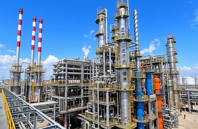 Waste oil refinery